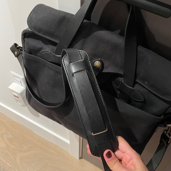 Filson rugged twill black briefcase - Picture 4 of 13